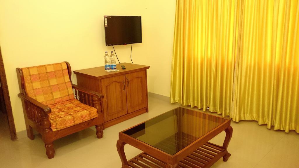 Saikunj Holiday Homes Candolim Zimmer foto